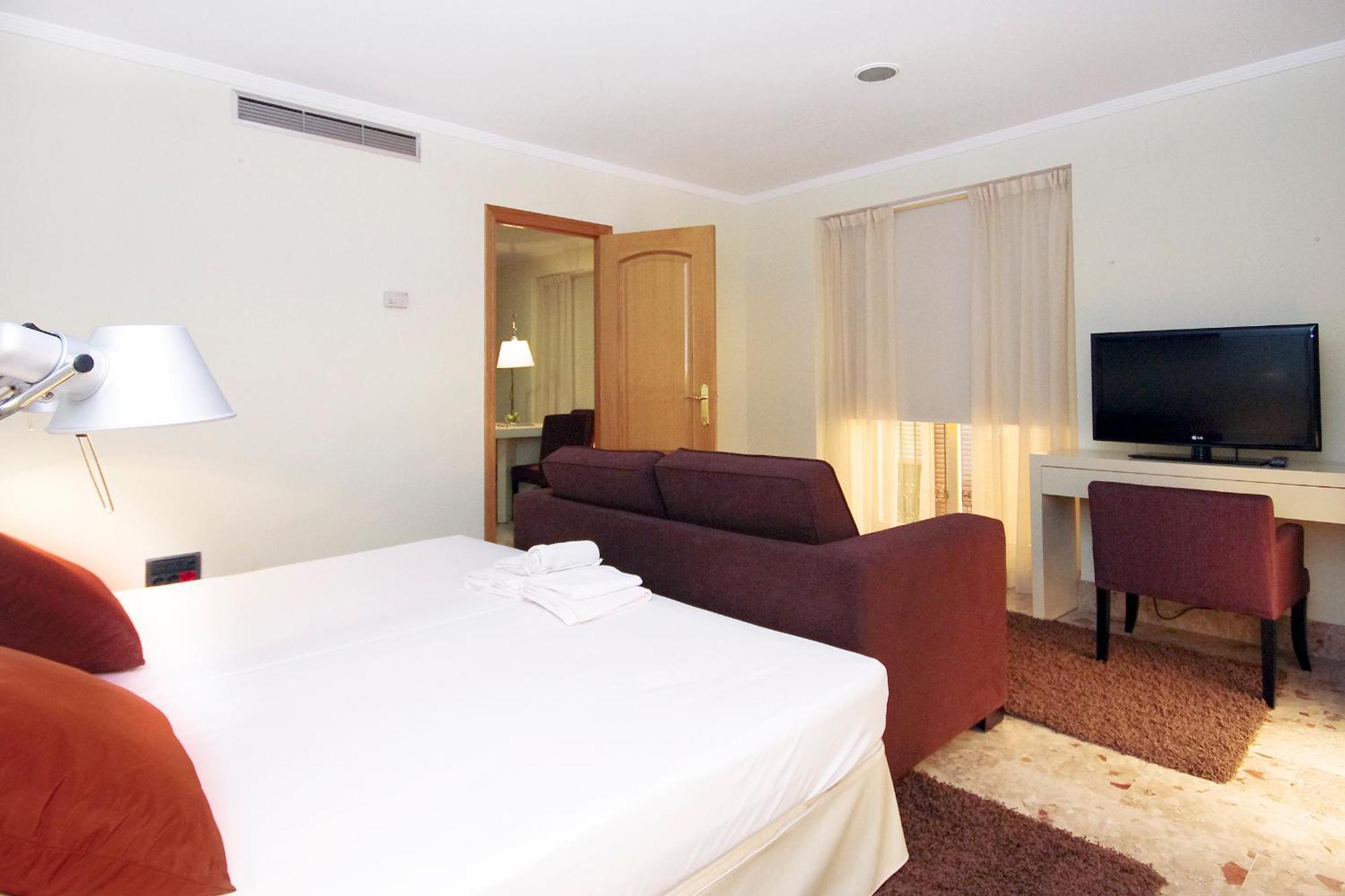 Bet Apartments - Apartments Catedral บาเลนเซีย ภายนอก รูปภาพ
