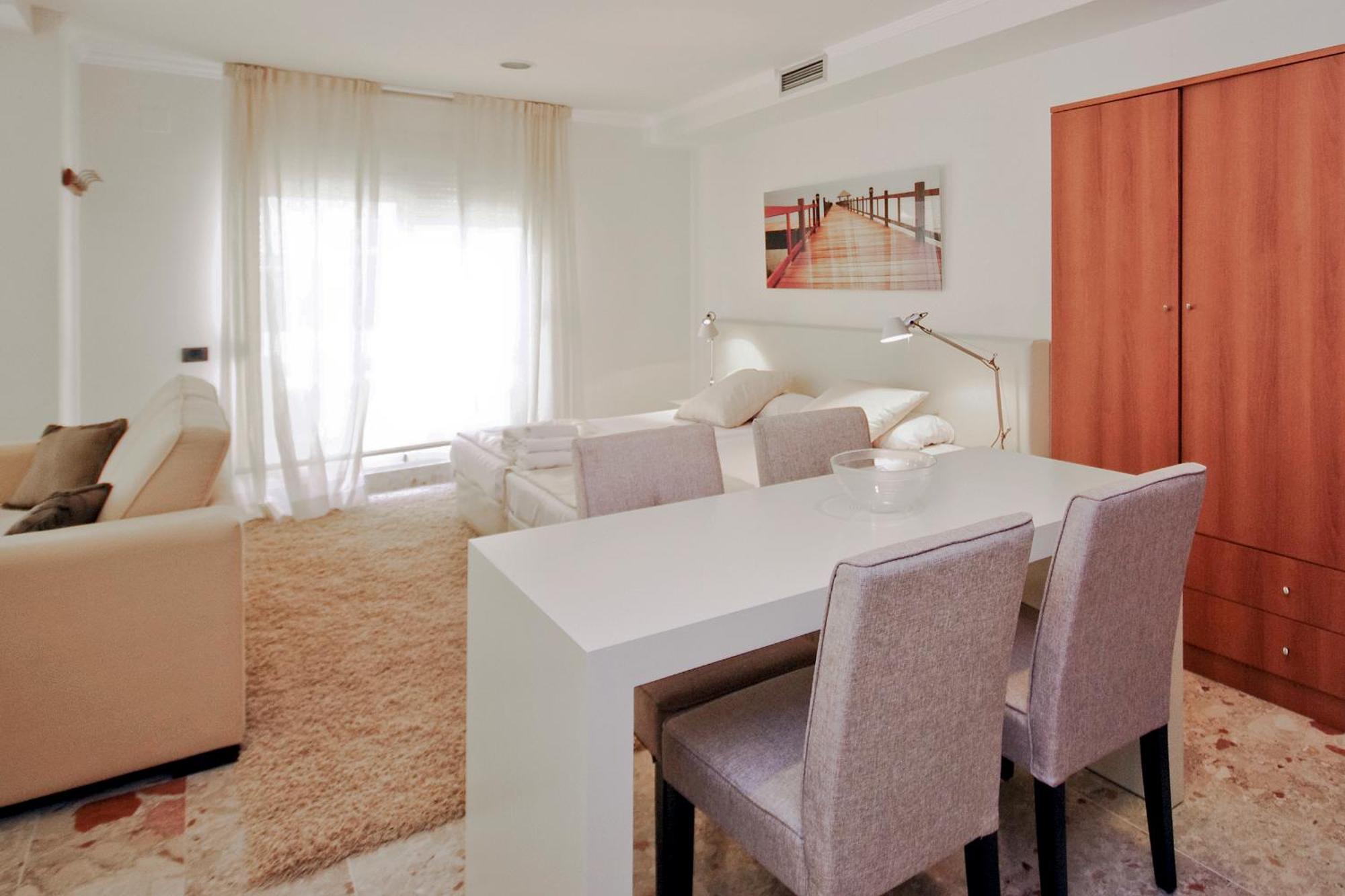 Bet Apartments - Apartments Catedral บาเลนเซีย ภายนอก รูปภาพ